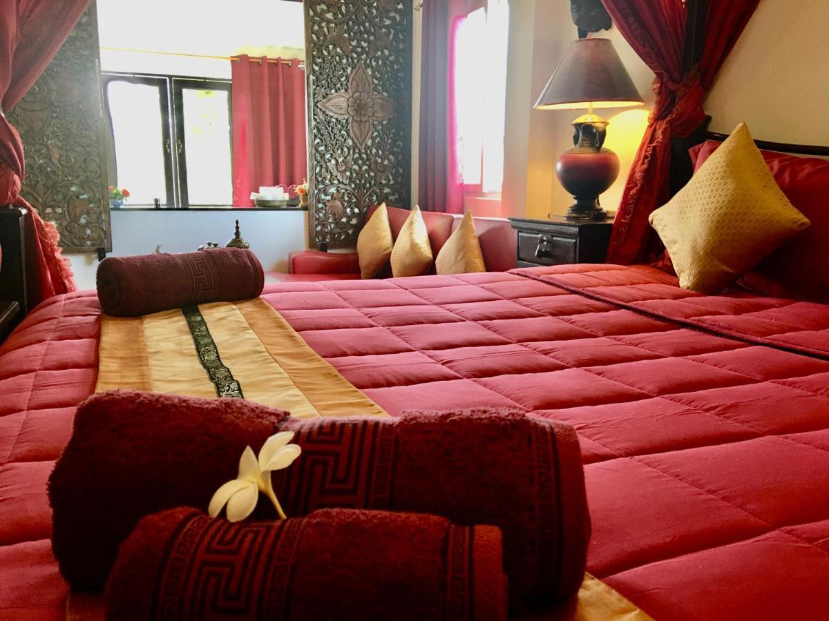 Naraya Homestay San Pa Tong Exteriör bild