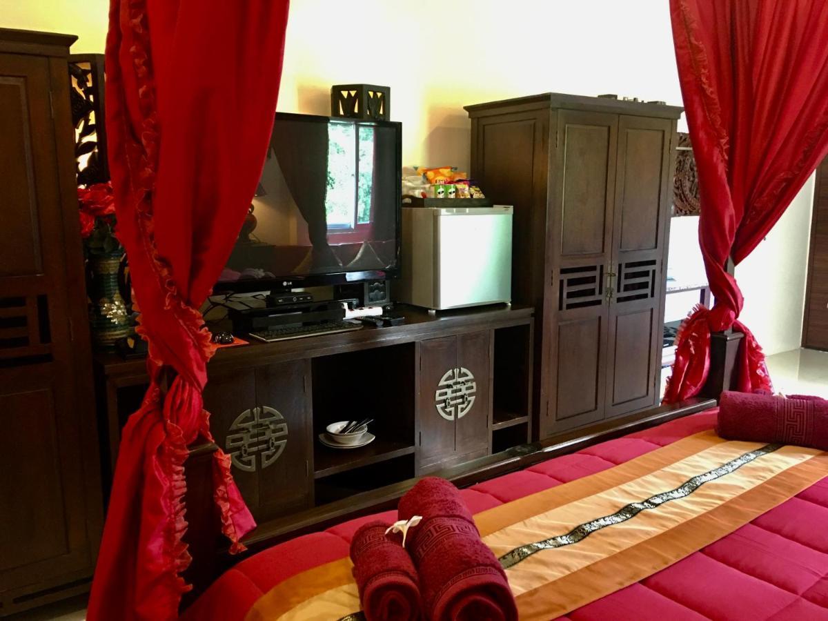 Naraya Homestay San Pa Tong Exteriör bild