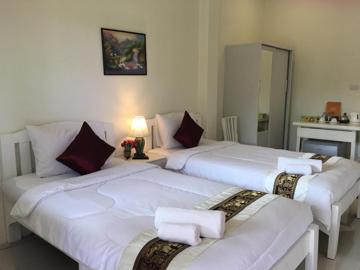 Naraya Homestay San Pa Tong Exteriör bild