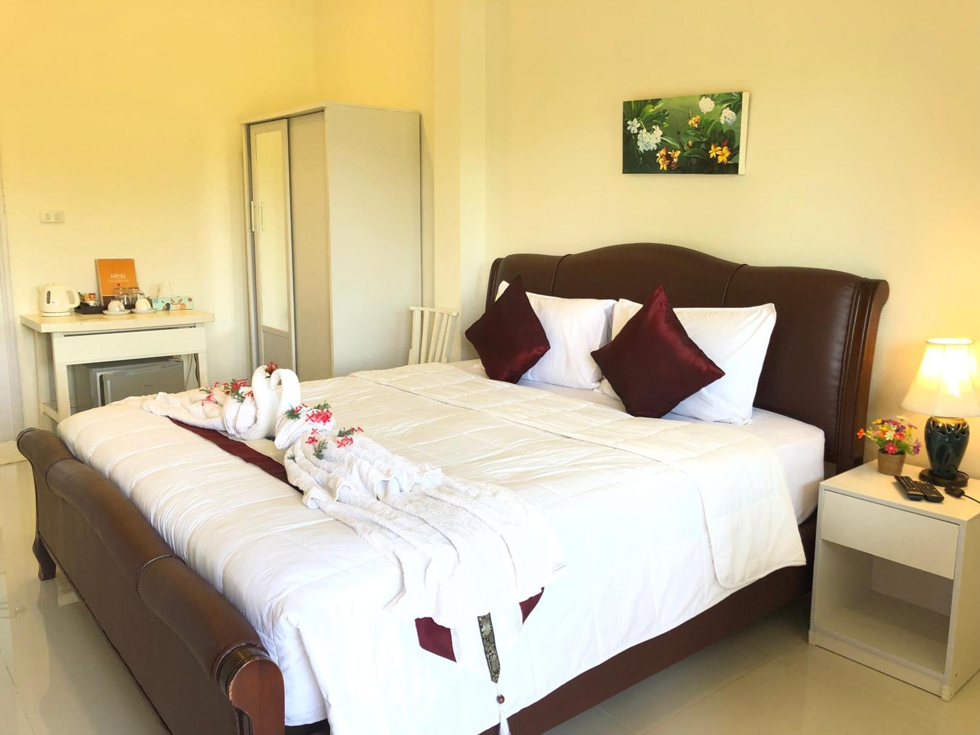 Naraya Homestay San Pa Tong Exteriör bild