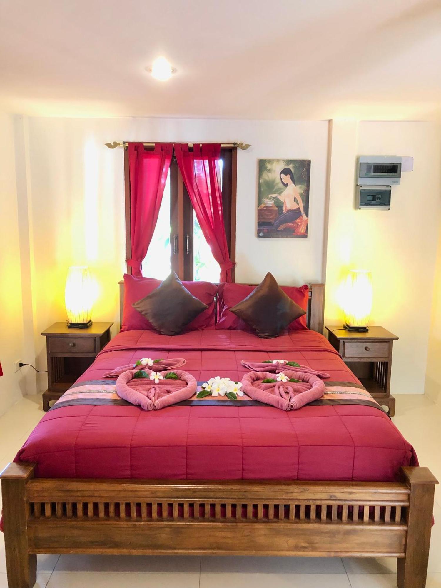 Naraya Homestay San Pa Tong Exteriör bild