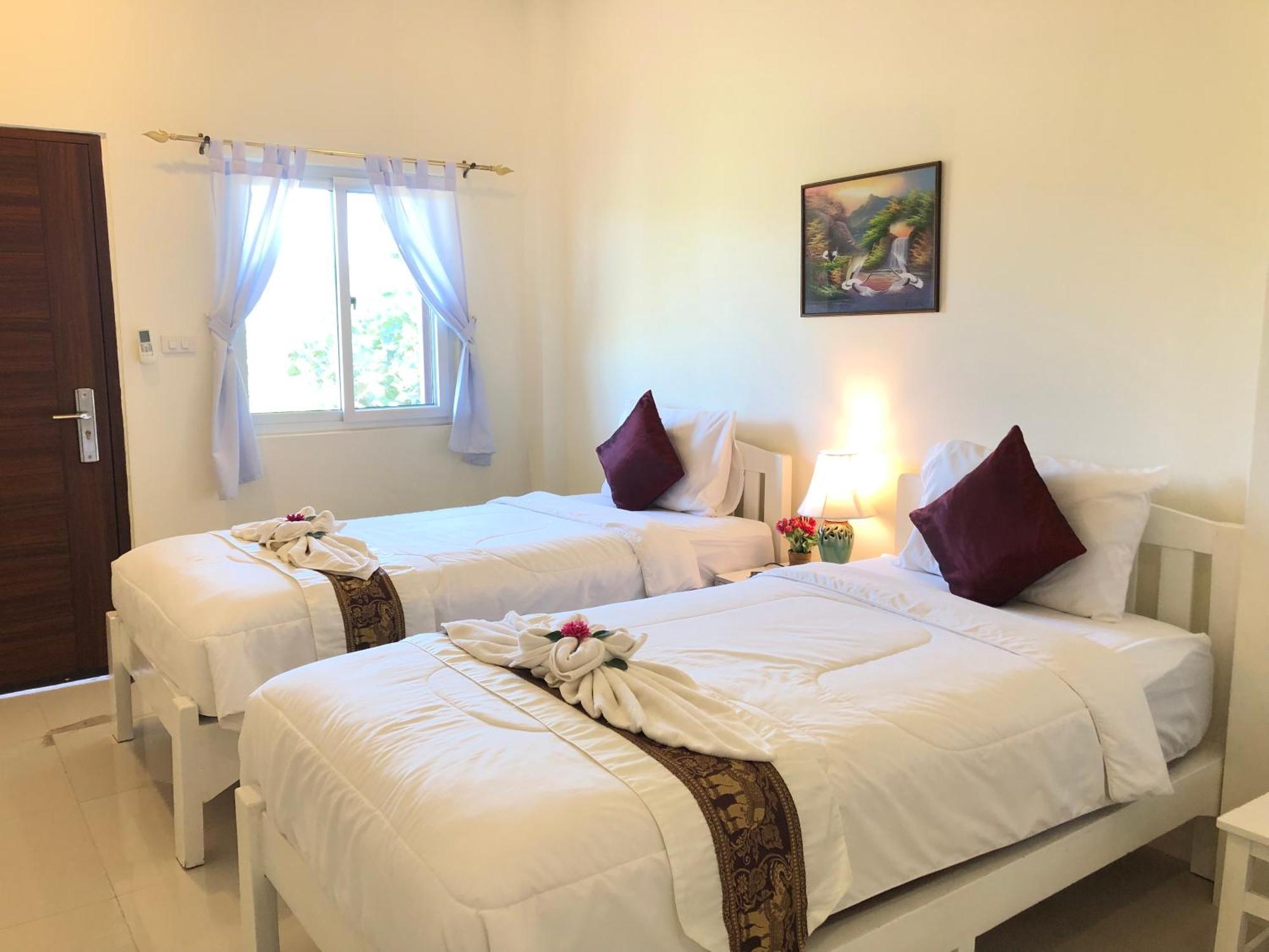 Naraya Homestay San Pa Tong Exteriör bild
